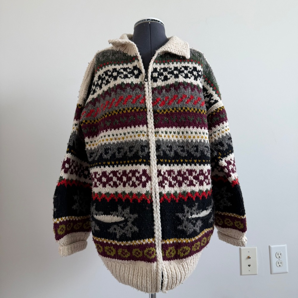 Handmade in Ecuador Zip-Front Oversized Boho 100% Wool Sweater‎ Cardigan